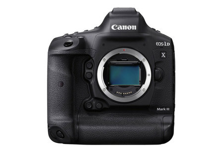 Canon EOS 1DX Mark III + EF 24-105mm f/4,0 L IS II USM 