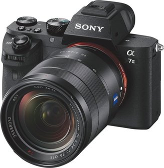 Sony Digitale Systemkamera (ILCE-7M2ZBDI) Alpha 7 II Kit 24-70 mm 