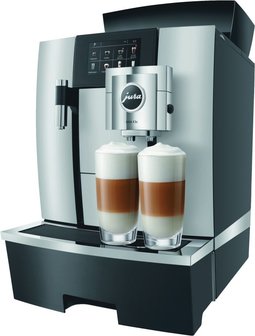 JURA Gastro Professional Line Kaffee-Vollautomat GIGA X3c Aluminium
