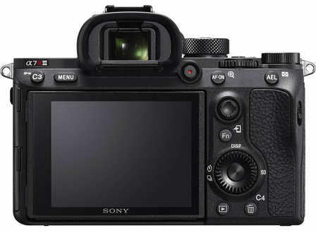 Sony A7R Mark IV A + Sony Vertikaler Akku-/Handgriff