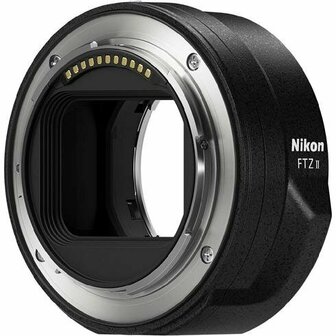 Nikon Z7 + Nikon Z 24-70mm F/4.0 S + FTZ II adapter